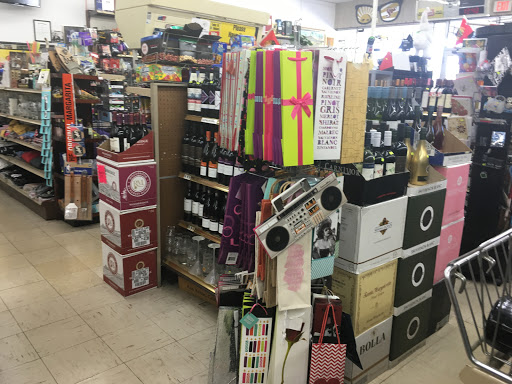 Liquor Store «Rosemont Liquors», reviews and photos, 9515 W Higgins Rd, Rosemont, IL 60018, USA
