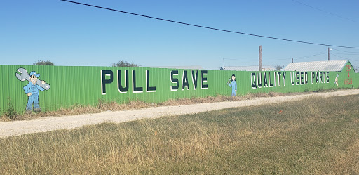 Used Auto Parts Store «International Truck Parts», reviews and photos, 9809 New Laredo Hwy, San Antonio, TX 78211, USA