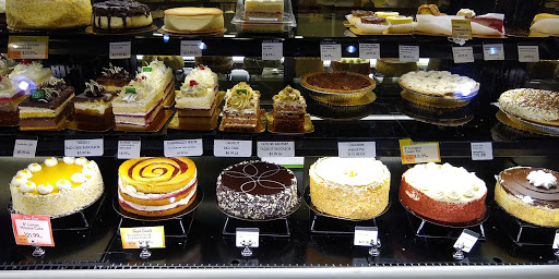 Grocery Store «The Fresh Market», reviews and photos, 315 W Main St, Avon, CT 06001, USA