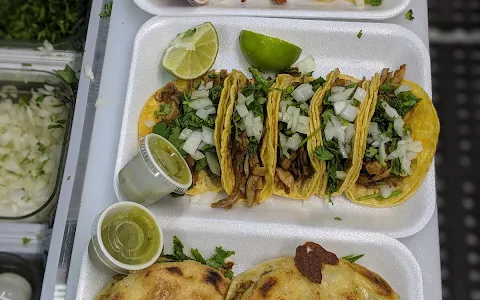 Tacos El Trivi image