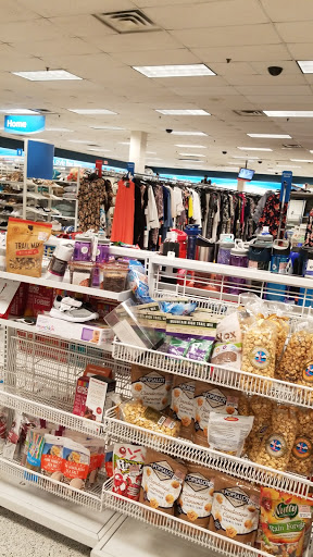 Clothing Store «Ross Dress for Less», reviews and photos, 6525 Dobbin Rd, Columbia, MD 21045, USA