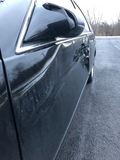 Auto Body Shop «Waukegan & Gurnee Auto Body», reviews and photos, 3923 Grove Ave, Gurnee, IL 60031, USA