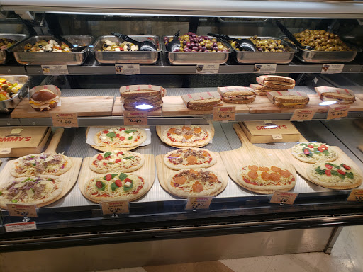 Grocery Store «Lowes Foods of Ocean Isle Beach», reviews and photos, 6278 Beach Dr SW #5, Ocean Isle Beach, NC 28469, USA