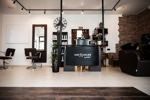 Cut and Color by Nadine In Neusiedl am See