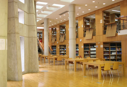 Κεντρική βιβλιοθήκη ΑΠΘ