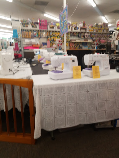 Fabric Store «Jo-Ann Fabrics and Crafts», reviews and photos, 580 Old Country Rd, Westbury, NY 11590, USA