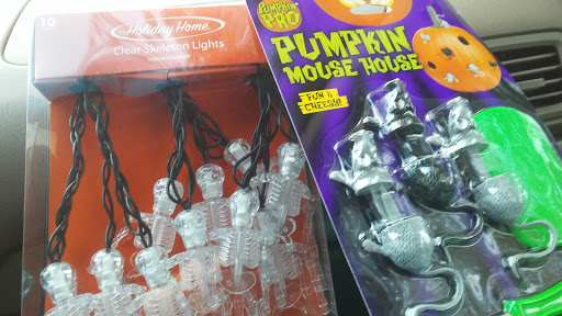 Grocery Store «Fred Meyer», reviews and photos, 2200 E Baseline St, Cornelius, OR 97113, USA