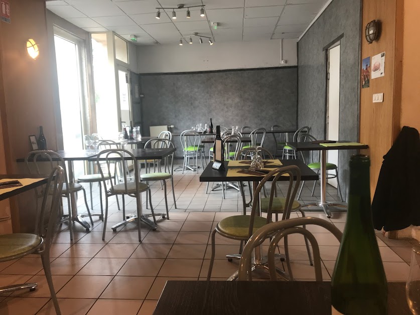 Bar brasserie snack La Chataigne à Dournazac (Haute-Vienne 87)