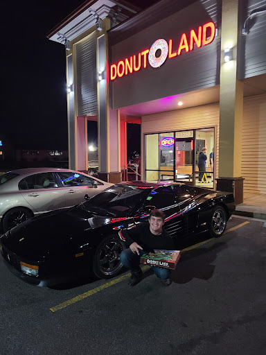 Donut Shop «Donut Land», reviews and photos, 19350 SW Boones Ferry Rd, Tualatin, OR 97062, USA