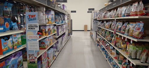 Pet Supply Store «PetSmart», reviews and photos, 24965 Pico Canyon Rd, Stevenson Ranch, CA 91381, USA