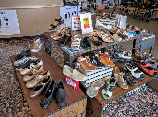 Orthopedic Shoe Store «Comfort Plus Shoes & Footcare», reviews and photos, 11715 Roe Ave, Leawood, KS 66211, USA