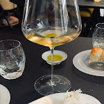 Photo n° 1 de l'avis de Tanya.a fait le 23/05/2024 à 16:00 pour Fleur de pavé à Paris