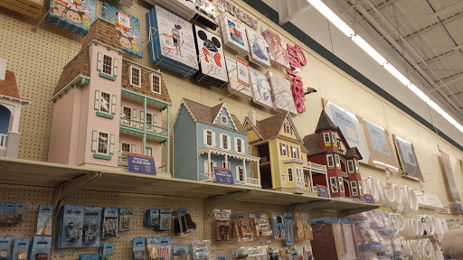 Craft Store «Hobby Lobby», reviews and photos, 4887 S Wadsworth Blvd #100, Littleton, CO 80123, USA