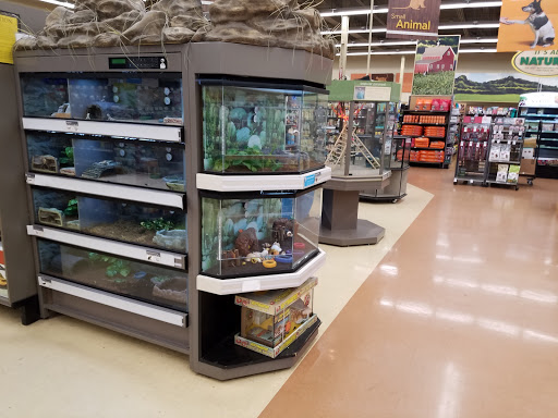Pet Supply Store «Petco Animal Supplies», reviews and photos, 1412 S Main Chapel Way, Gambrills, MD 21054, USA