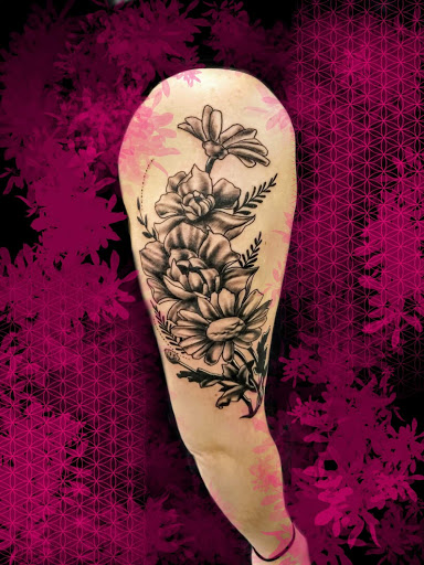 Explore tattoo ideas for shoulder woman, creative tattoo ideas in Belton, available at Tattoo Therapy
