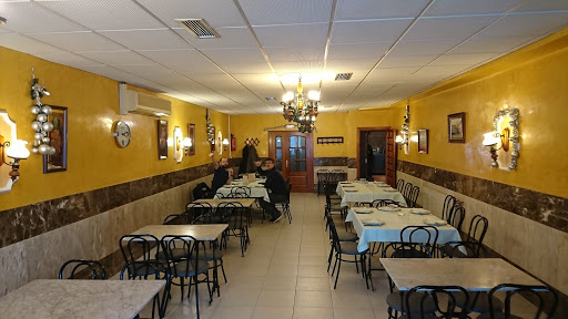 Bar Ropero en Torres de la Alameda