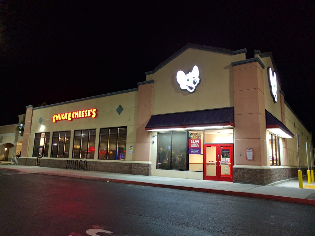 Chuck E. Cheese 93907