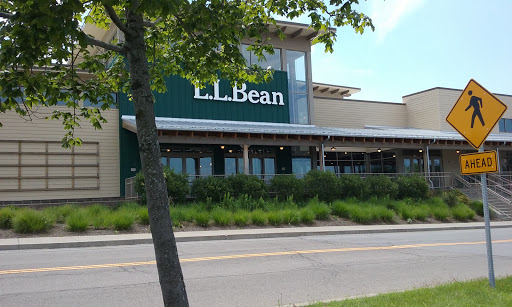 Clothing Store «L.L. Bean», reviews and photos, 60 Eastview Mall Dr, Victor, NY 14564, USA