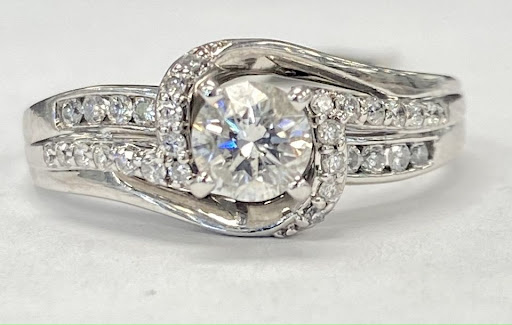 Jewelry Store «Tidewater Diamond», reviews and photos, 200 N Battlefield Blvd #3, Chesapeake, VA 23320, USA