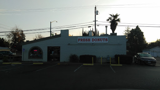 Donut Shop «Fresh Donuts», reviews and photos, 658 Gray Ave, Yuba City, CA 95991, USA