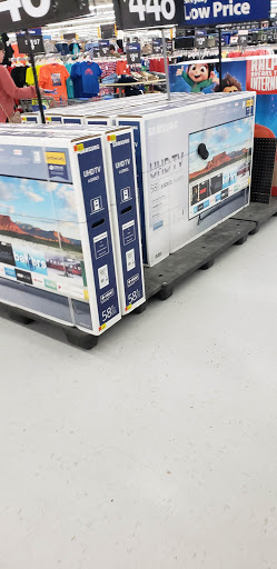 Department Store «Walmart Supercenter», reviews and photos, 915 N Chancery St, McMinnville, TN 37110, USA