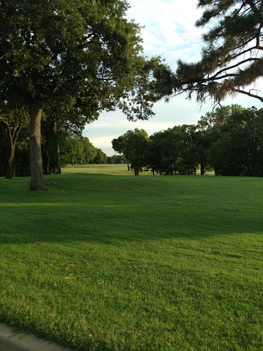 Golf Course «Trosper Golf Course», reviews and photos, 2301 SE 29th St, Oklahoma City, OK 73129, USA