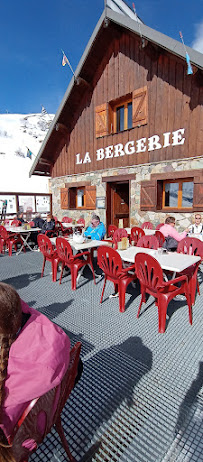 Atmosphère du Restaurant La Bergerie à Saint-Sorlin-d'Arves - n°1
