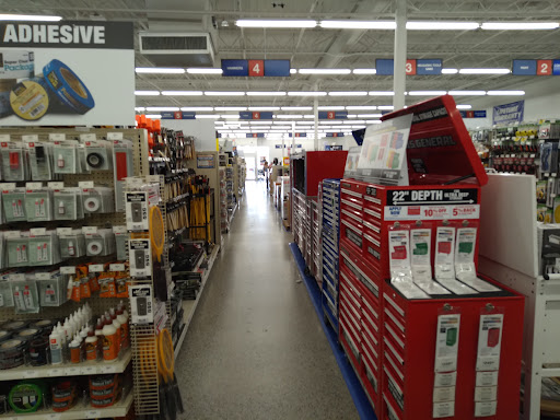 Hardware Store «Harbor Freight Tools», reviews and photos, 990 N Court St, Medina, OH 44256, USA