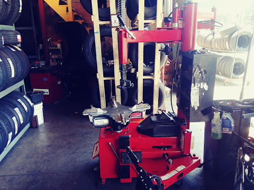 Tire Shop «Circle A Auto Service Center», reviews and photos, 1512 Sacramento Ave, West Sacramento, CA 95605, USA