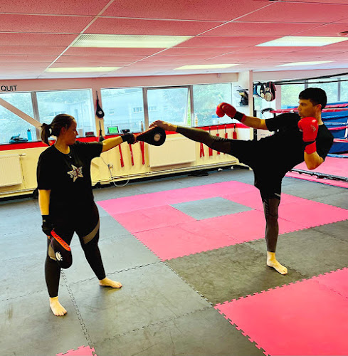 Comments and reviews of Swindon Martial Arts & Fitness - Kickboxing, self-defence, boxing