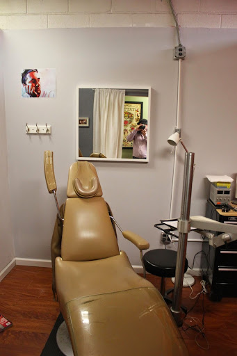 Tattoo Shop «Elite Ink Tattoo Studios», reviews and photos, 8602 N Telegraph Rd, Dearborn Heights, MI 48127, USA