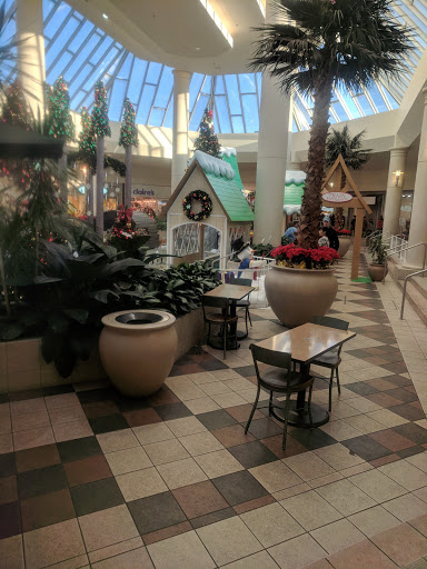 Shopping Mall «University Mall», reviews and photos, 1701 McFarland Blvd E Suite 100, Tuscaloosa, AL 35404, USA