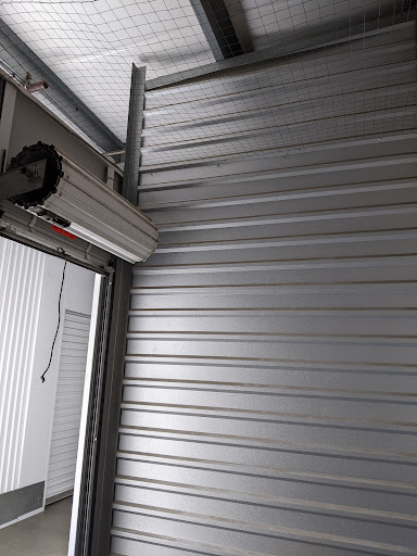 Self-Storage Facility «Fontana Self Storage», reviews and photos, 10533 Beech Ave, Fontana, CA 92337, USA