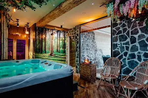 PARADiSE Wellness Residence🌴 (Sauna & SPA) image