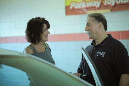 Auto Body Shop «Parkway Toyota Body Shop», reviews and photos, 235 Jackson St, Englewood, NJ 07631, USA