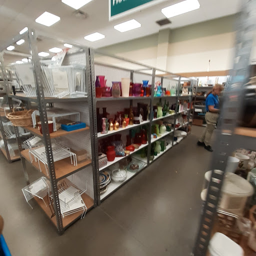 Thrift Store «Goodwill Retail Store & Donation Center», reviews and photos