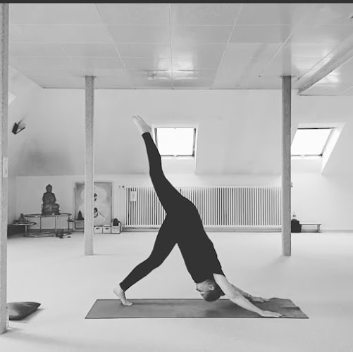 Rezensionen über Yogaschule E. Burgunder in Winterthur - Yoga-Studio