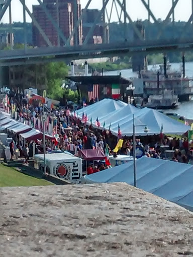 Book Store «Barnes & Noble», reviews and photos, 1 Levee Way, Newport, KY 41071, USA