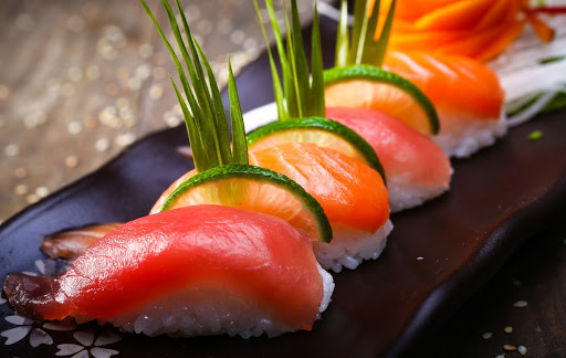 Q Sushi image