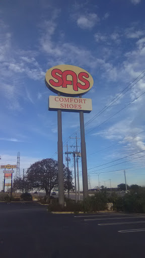 Shoe Store «SAS Factory Shoe Store», reviews and photos, 17995 I-35, Schertz, TX 78154, USA