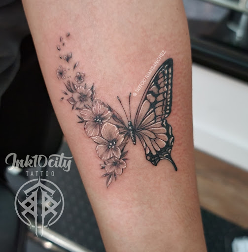 Explore tattoo ideas horses, creative tattoo ideas in San Antonio, available at Ink10city Tattoo Shop