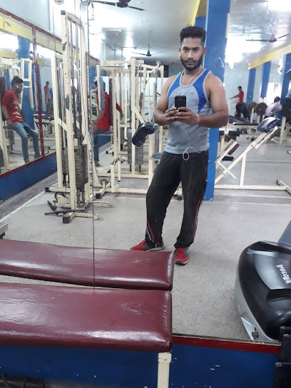 Bombay Gym - 37, behind aastha cinema, Sanjay Nagar, Indore, Madhya Pradesh 452001, India