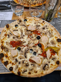 Pizza du Restaurant Le Cosy à Cesson-Sévigné - n°14