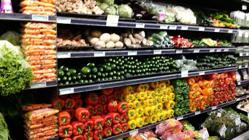 Grocery Store «Whole Foods Market», reviews and photos, 1210 NW Couch St, Portland, OR 97209, USA