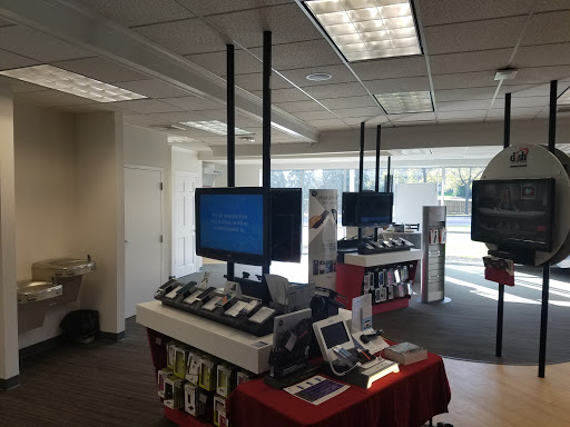Cell Phone Store «Verizon Authorized Retailer, TCC», reviews and photos, 41 N Londonderry Square, Palmyra, PA 17078, USA