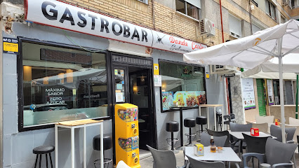 Gastrobar donde Carlos comida peruana - Pl. Tingo María, nº6, 28931 Móstoles, Madrid, Spain