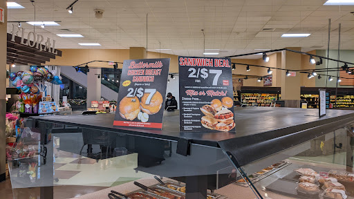 Grocery Store «ShopRite of White Plains», reviews and photos, 13 City Pl, White Plains, NY 10601, USA