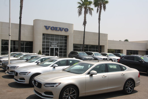 Volvo Cars Fresno, 5212 N Blackstone Ave, Fresno, CA 93710, USA, 