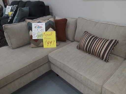 Discount Store «Dallas Dinettes Furniture Center», reviews and photos, 11277 N Stemmons Fwy, Dallas, TX 75229, USA