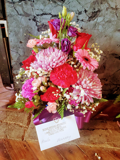 Florist «ROSE PETALS FLORIST», reviews and photos, 343 S 2nd St, Little Falls, NY 13365, USA